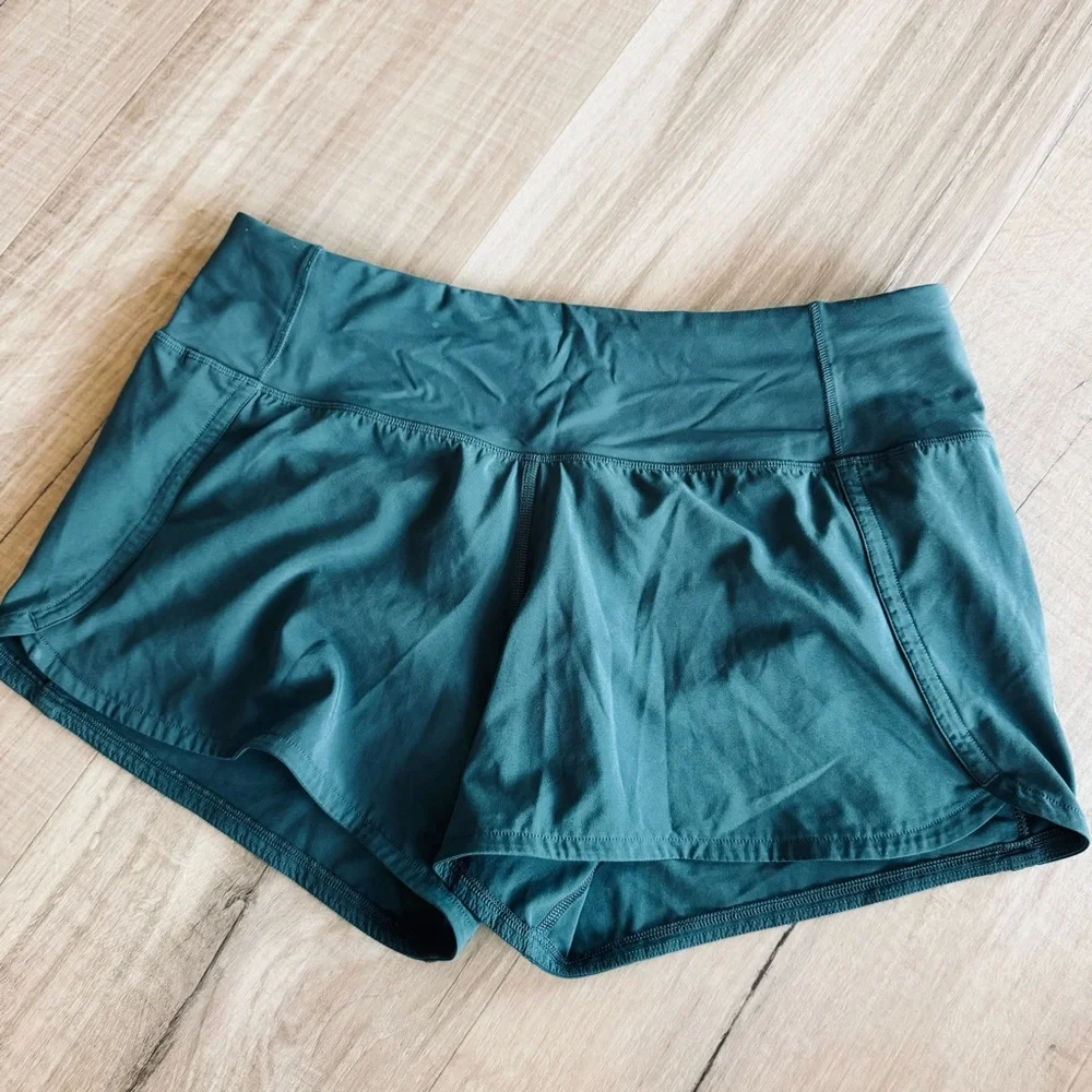 Lululemon Aquatic Green Speed Up Shorts - Picture 4 of 9